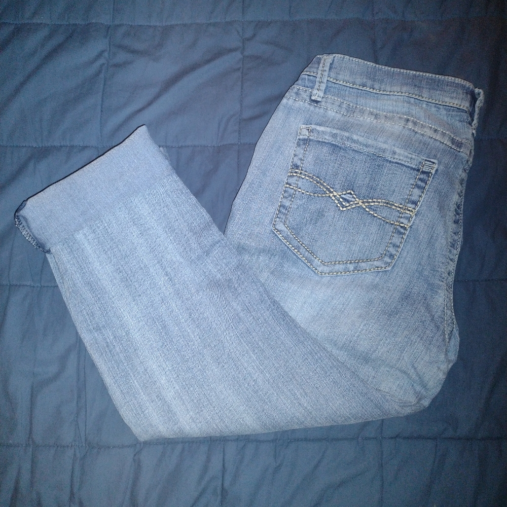 Mudd Capri Jeans Size 11 - Picture 3 of 6